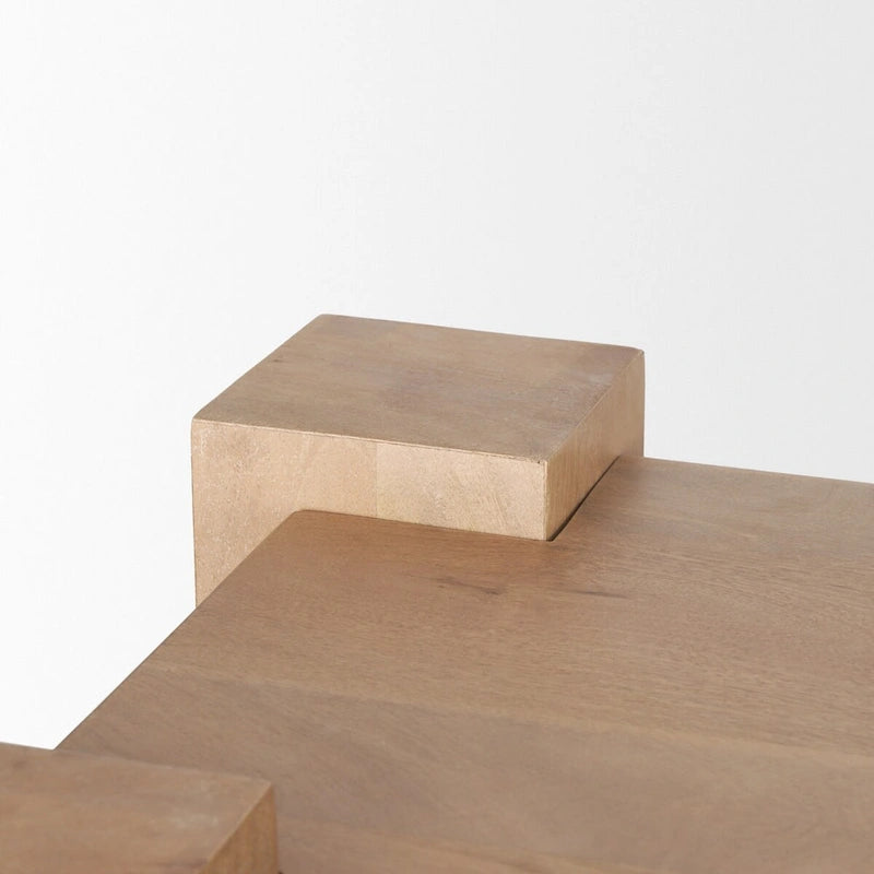 Credenza in legno chiaro a 3 ante con struttura in legno di mango e gestione dei cavi